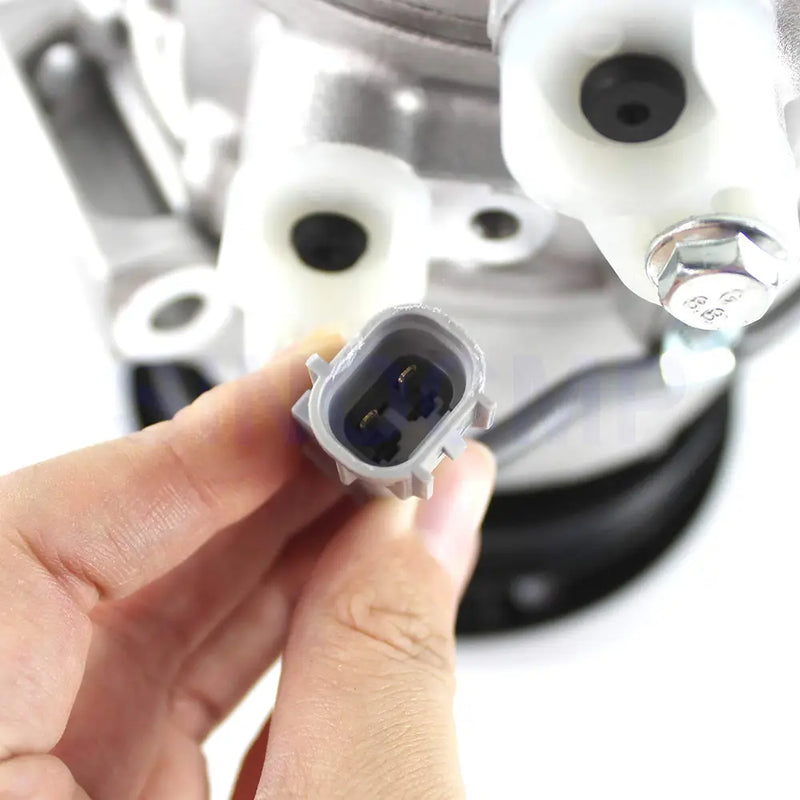 Laden Sie das Bild in Galerie -Viewer, 4PK A/C Compressor 447260-1178 for Toyota Yaris 2007-2013 Denso 5SE11C from MyMROmarts