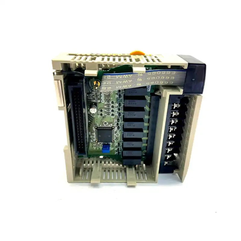 Laden Sie das Bild in Galerie -Viewer, In Box Output Unit CQM1-OC221 CQM1OC221 - Electrical Parts > Electronic Control System > Controllers and Monitors from MyMROmarts