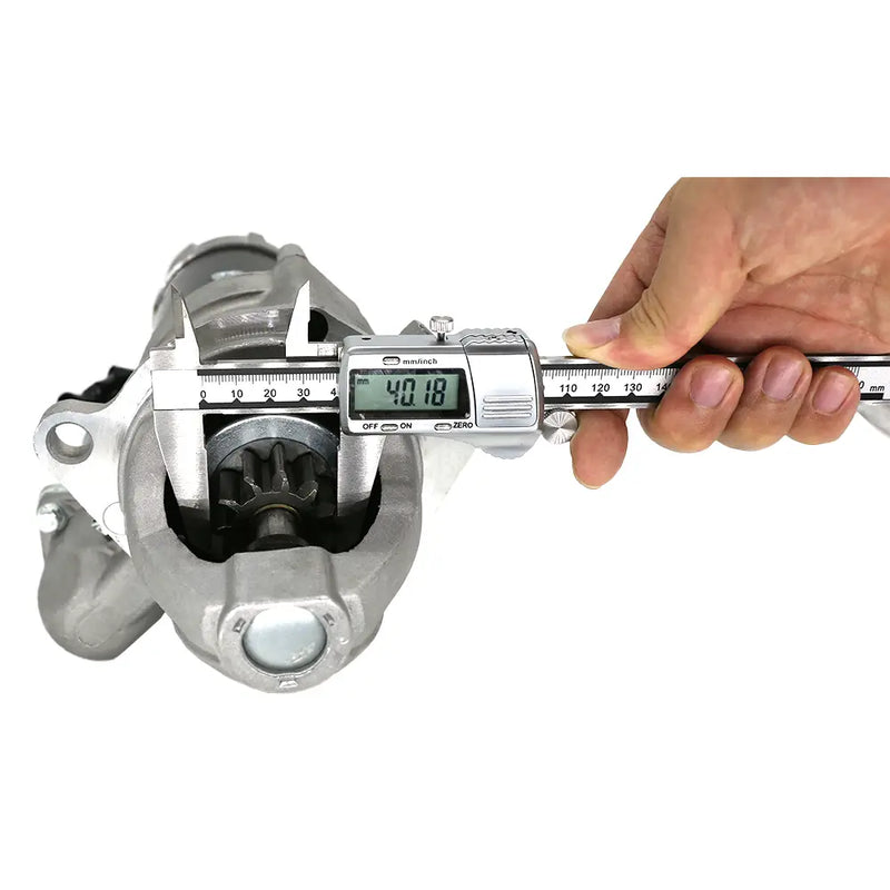 Lataa kuva gallerian katseluohjelmaan Starter Motor 1-81100-197-0 With 3 Install Hole For Sumitomo Excavator SH280 from MyMROmarts