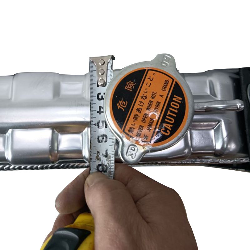 Load image into Gallery viewer, Engine Water Radiator 4285626 4274494 for Hitachi Excavator EX100-3 EX100M-3 EX120-3 EX120K-3 - Engine Parts > Cooling System > Engine Radiator from MyMROmarts