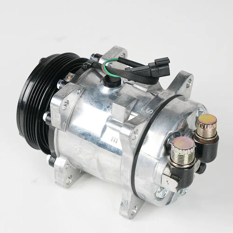 Load image into Gallery viewer, Air Conditioning Compressor 7023577 6698358 7279138 For Bobcat S630 S650 S750 T630 T650 E26 E32 Kubota D1105 from MyMROmarts
