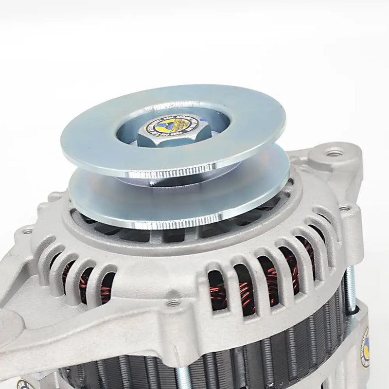 Afbeelding laden in Galerijviewer, Alternator LR160735 LR160835B LR160741 12390077210 12827177200 UD19400A DRA0835 for ISUZU D60 4JB1 for DOOSAN DH60-7 - Electrical Parts &gt; Alternator from MyMROmarts
