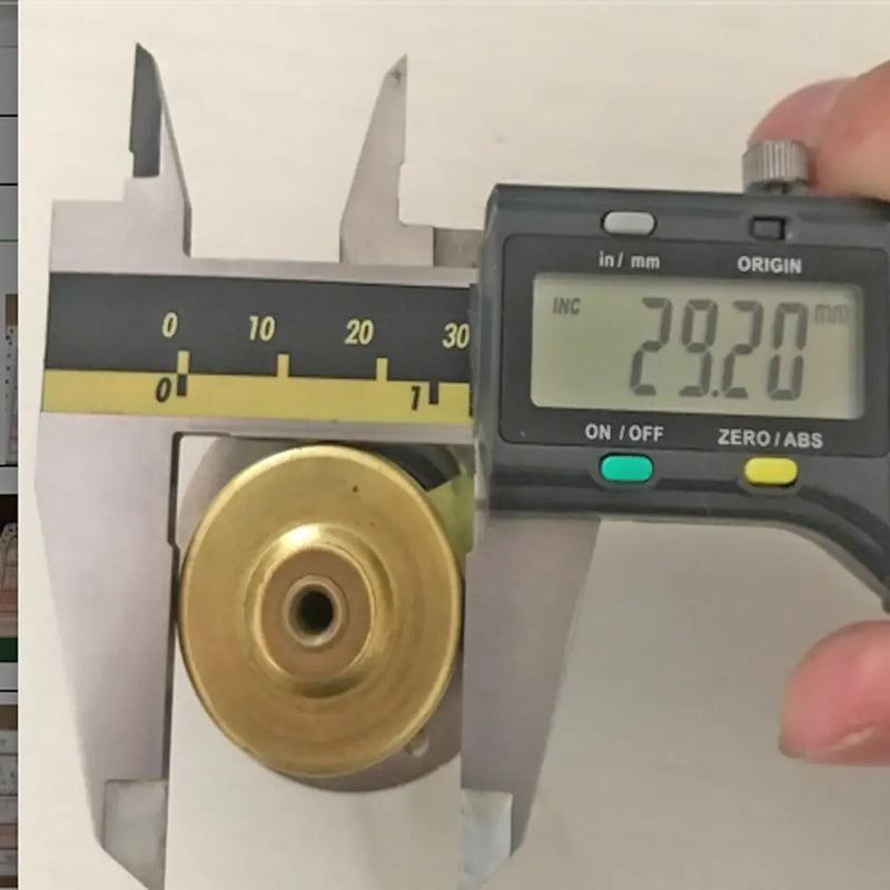 Załaduj obraz do przeglądarki galerii, Engine Thermostat Regulator 10000-15330 1000015330 for FG Wilson from MyMROmarts
