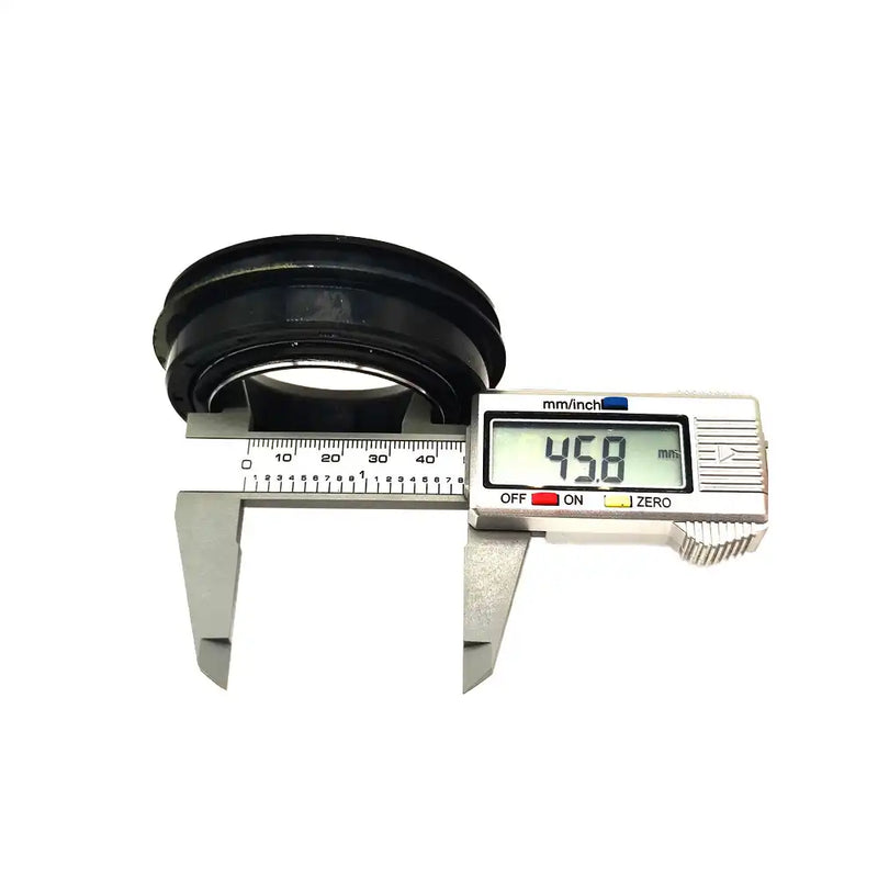 Load image into Gallery viewer, Front Axle Seal 34070-13370 for Kubota Tractor L2501 L2800 L2900 L3010 L3130 L3240 L3540 L3600 L3940 L4060 L4630 - Engine Parts > Other Engine Parts from MyMROmarts
