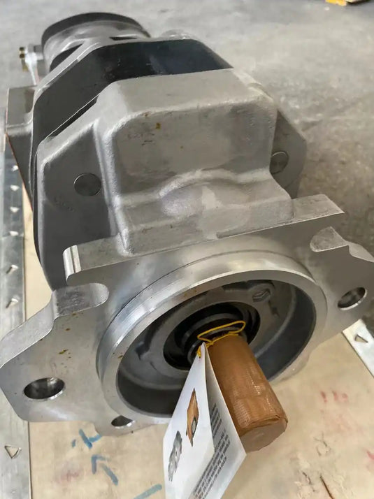 Hydraulic Gear Pump 44083-61030 for Kawasaki 80ZV-2 Wheel Loader - Hydraulic Parts > Gear Pump from MyMROmarts